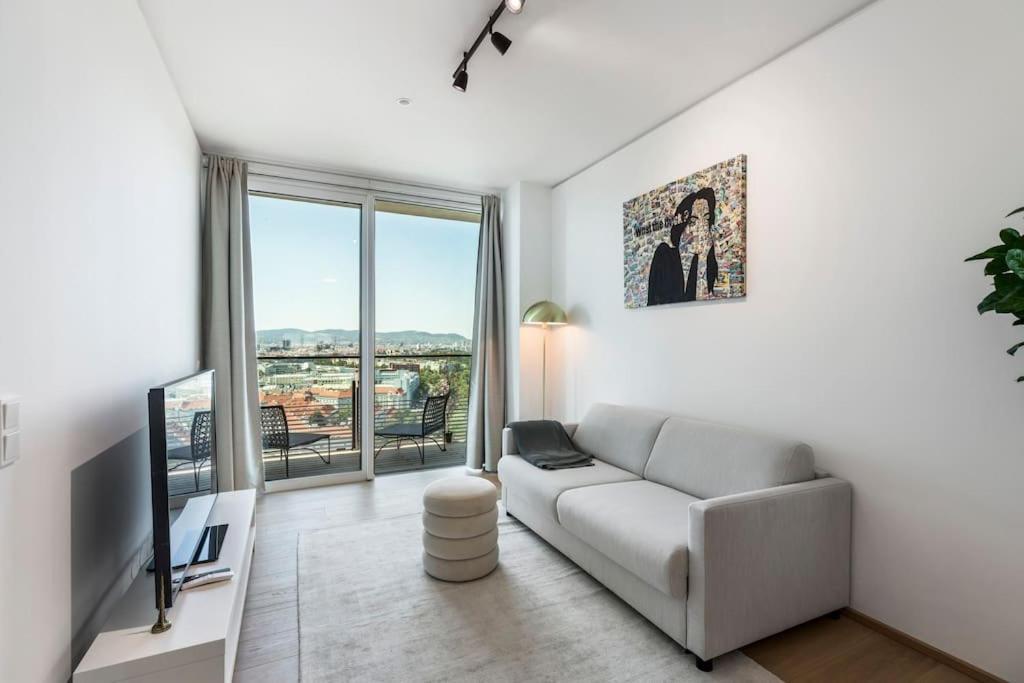 Design Apartment With Amazing View Over Wien Eksteriør billede
