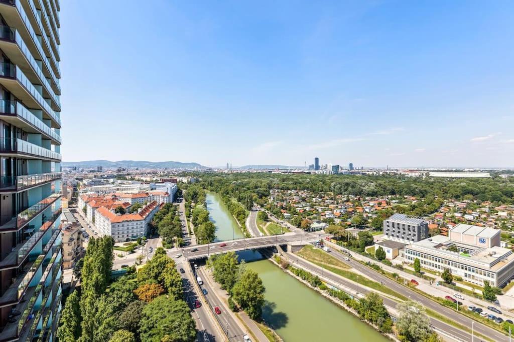Design Apartment With Amazing View Over Wien Eksteriør billede